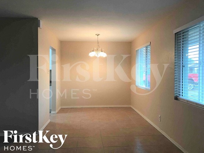 Photo - 3625 W San Juan Ave