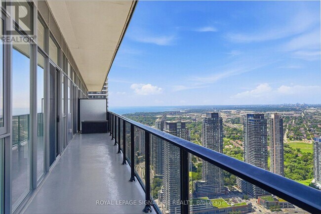 Photo - 70 Annie Craig Dr Unit LPH 1