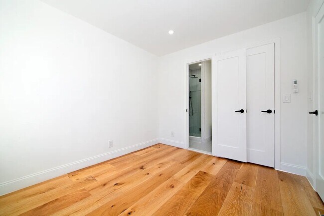 Photo - 109 First Avenue Unit 3R