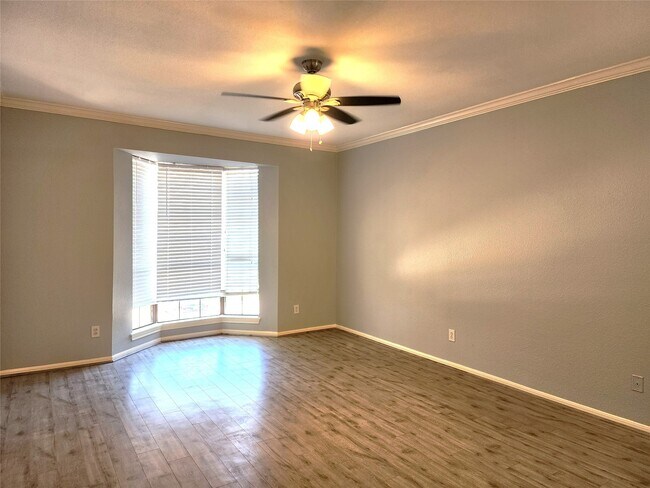 Photo - 2255 Braeswood Park Dr Unit 272