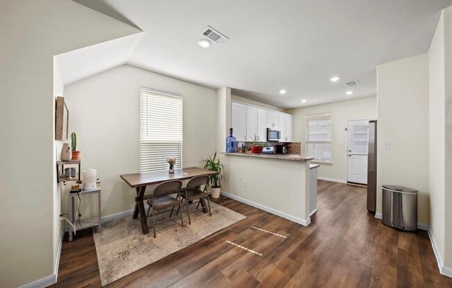 Building Photo - 23934 Prairie Dust Dr