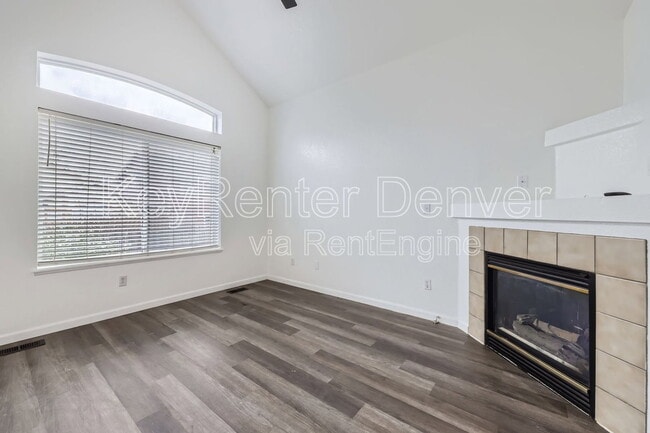 Photo - 12194 Crabapple St