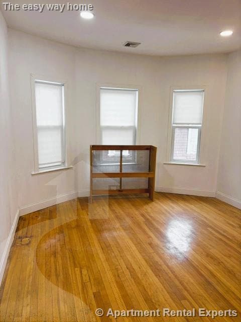 Photo - 14 Quincy St Unit #2