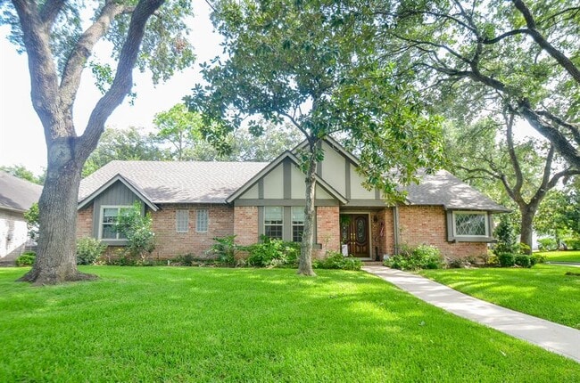Photo - 3015 Bainbridge Ct House