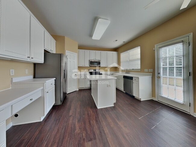 Photo - 1432 Cantwell Ct