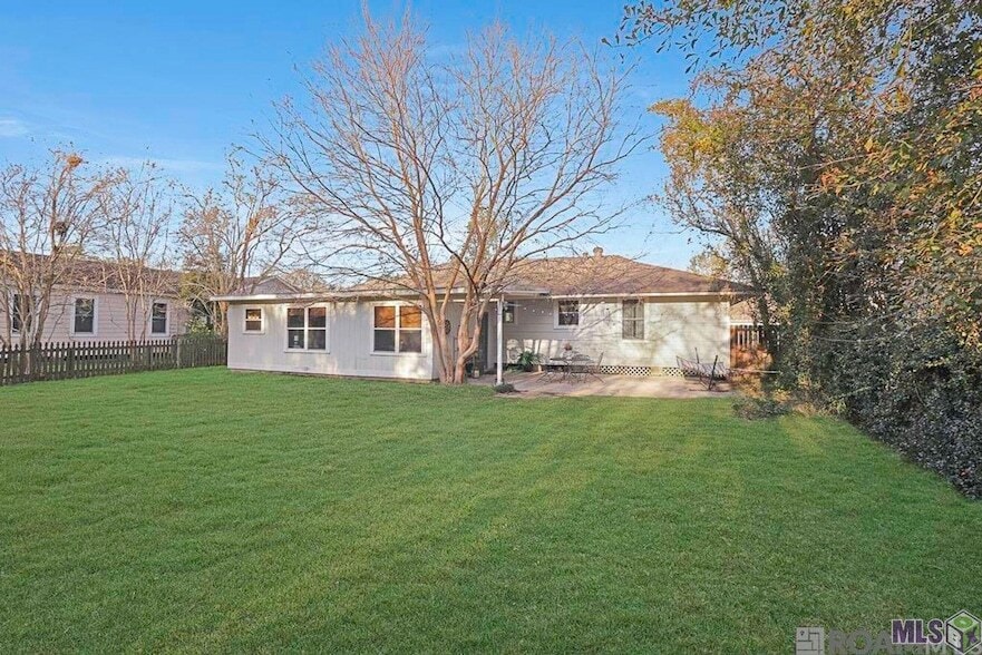 Photo - 1338 Aberdeen Ave