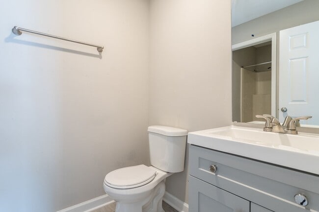 Photo - 428 Bashford Rd Unit 428 Bashford Road 102