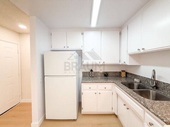 11007 Hartsook St Unit 107