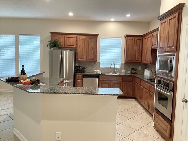 Photo - 6 Dragon Hill Pl