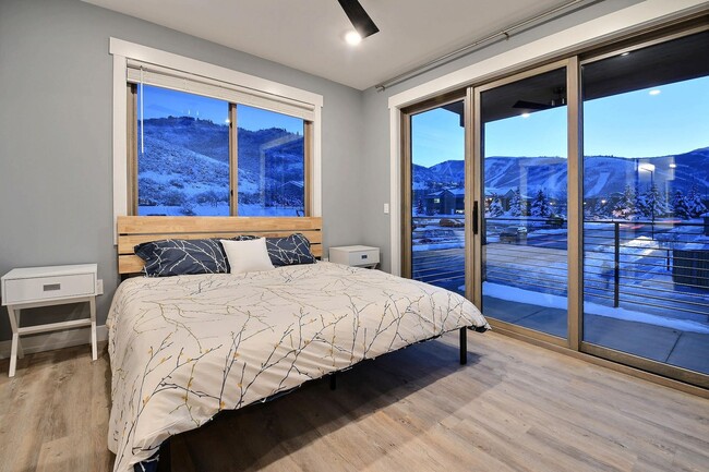 Photo - Gorgeous Top Floor Prospector Condo!