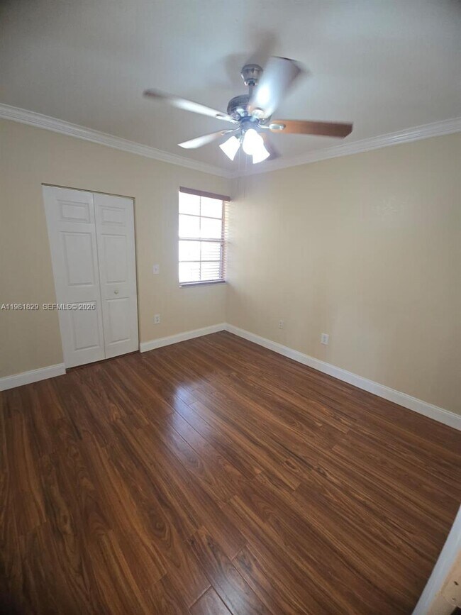 Photo - 2536 Centergate Dr Unit 204