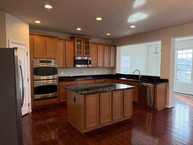 Photo - 45903 Peach Oak Terrace