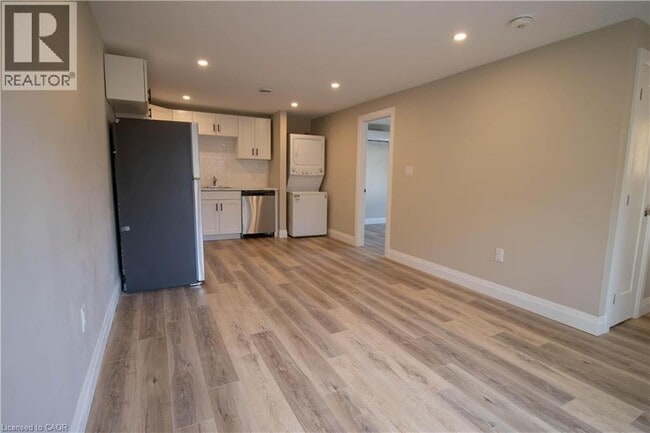 Photo - 539 Woodlawn Rd