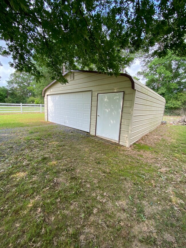 Photo - 12408 FM 1650