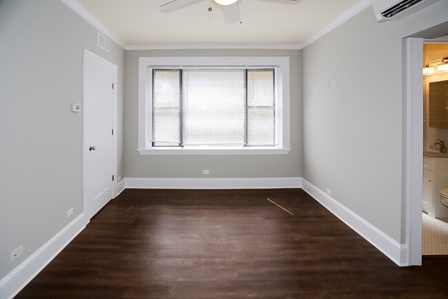 Photo - 817 W Lakeside Pl Unidad 806