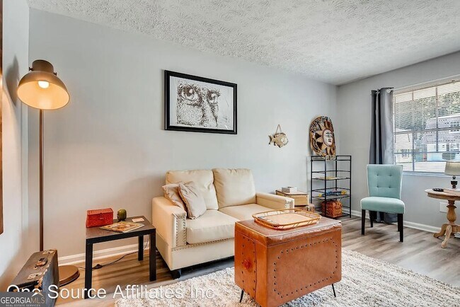 Photo - 625 Coleman St