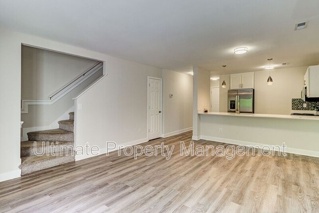 Photo - 1705 S 41st St