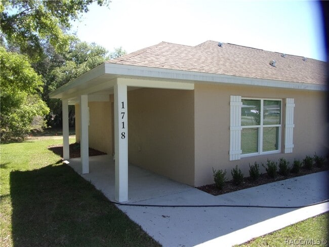 Building Photo - 1718 Tuttle St Rental