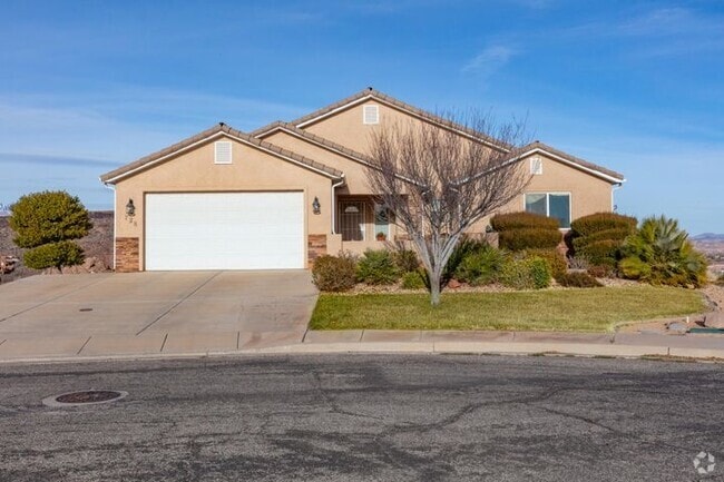 Building Photo - 728 Obsidian Dr Rental