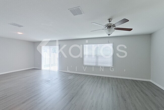 Photo - 8645 SW 44th Ct