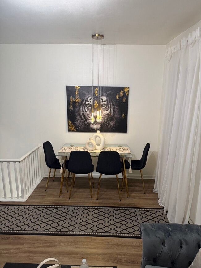 Photo - 2706 Bridge St Unit 2nd floor