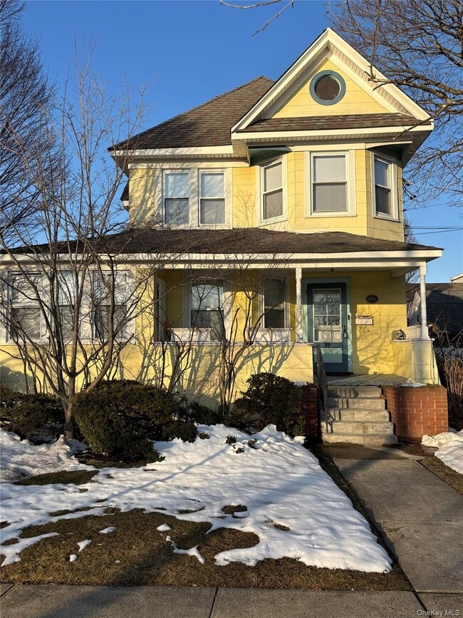 Building Photo - 89 Marion St Unit 2