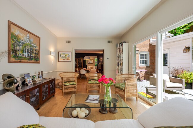 Photo - 4612 Sedgwick St NW