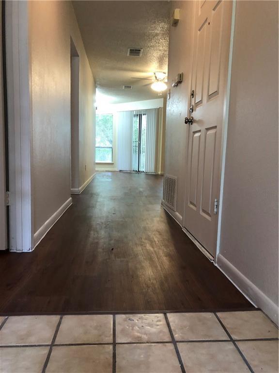 Photo - 9106 Sedgemoor Trail