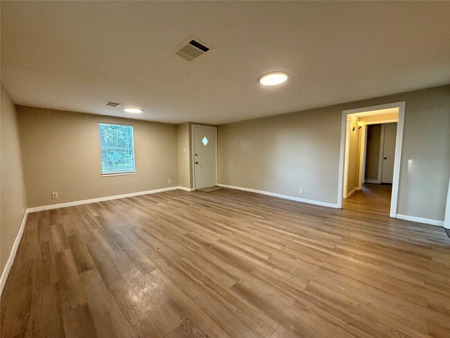 Photo - 503 Mckee St
