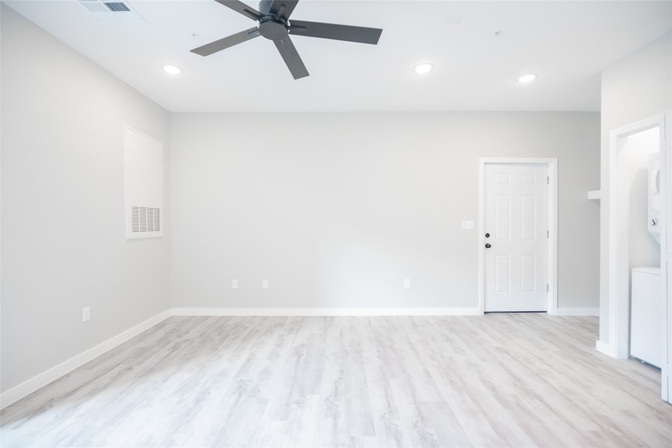 Photo - 2101 Reinke Rd Unidad 3311
