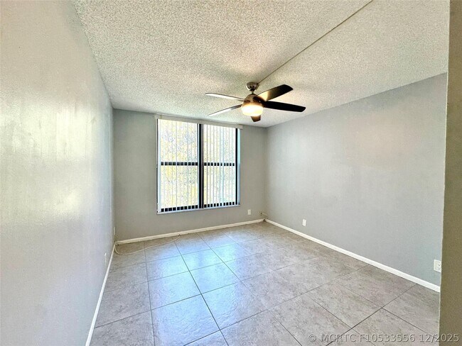 Photo - 6701 N University Dr Unit 310