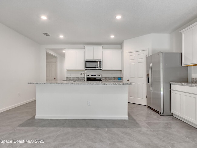 7559 Tourmaline Dr
