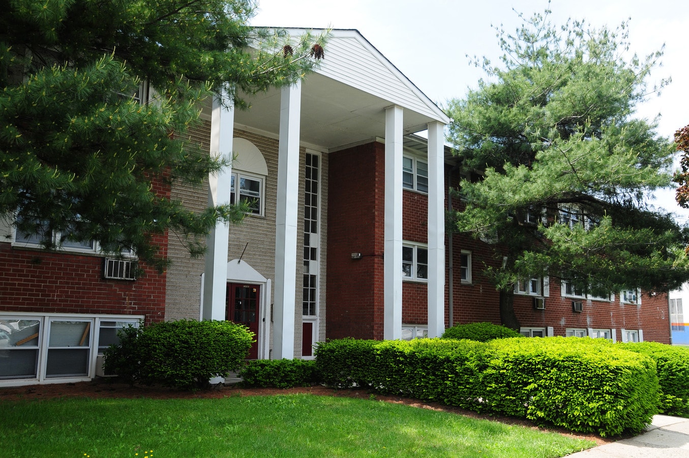 Lidgerwood Manor - Lidgerwood Manor Apartments