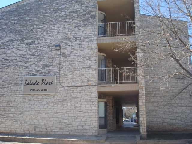 Building Photo - 2604 Salado St Unit 303