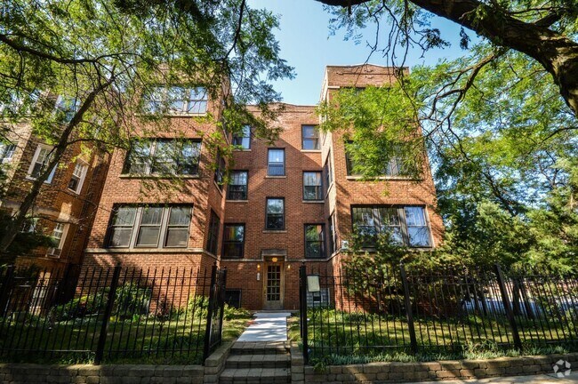 Building Photo - 1402 W Warner Ave Rental