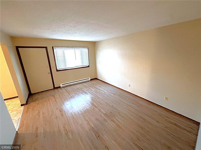 Photo - 1380 Heritage Dr Unit #13