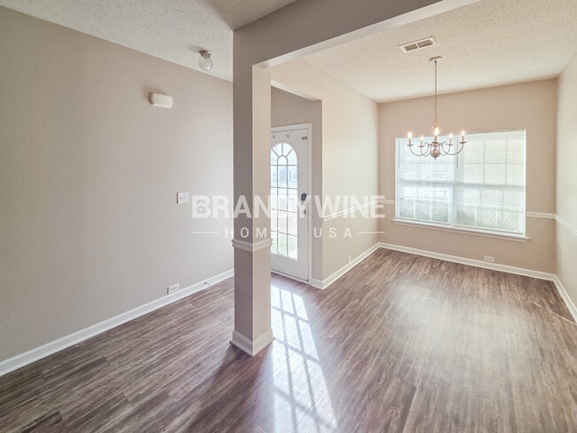 Photo - 6523 Grey Fox Way