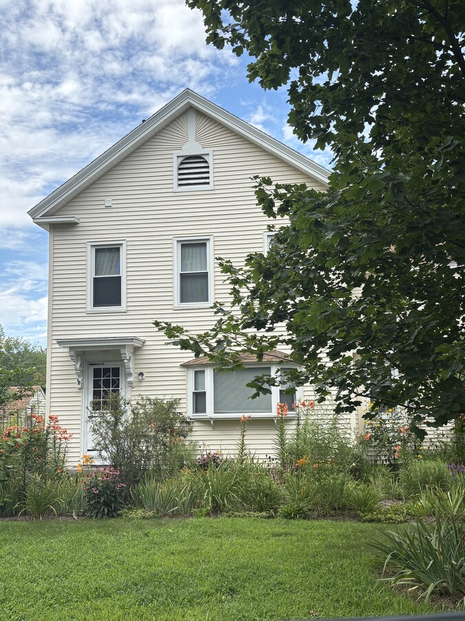 Photo - 29 Spaulding St Unidad C