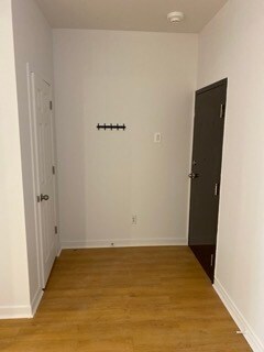 Photo - 5491 Av. Victoria Unité 231