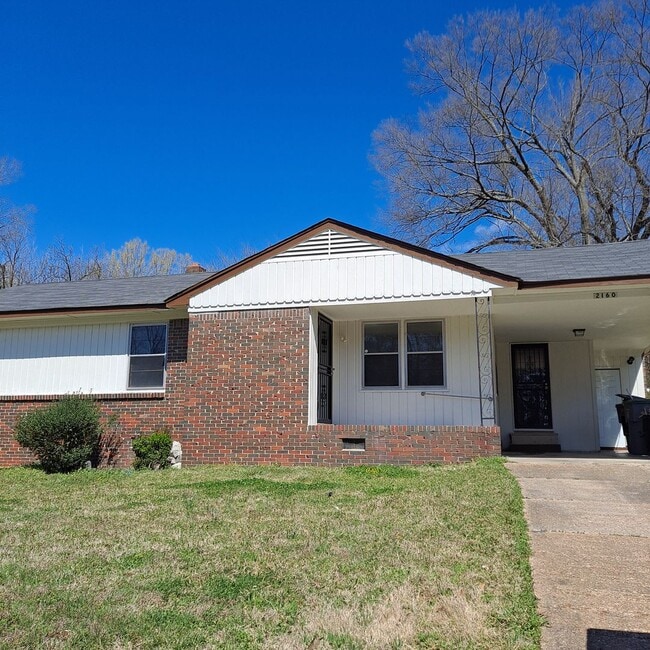 Photo - 2160 St Elmo Ave House