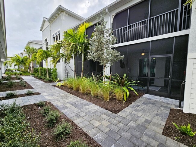 Photo - 6039 Ellerston Way
