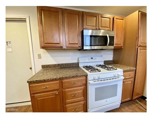 Photo - South Ninth Street LLC Unit FR1