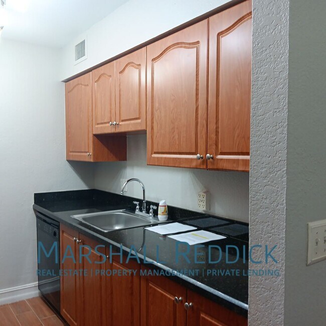 5327 Summerlin Rd