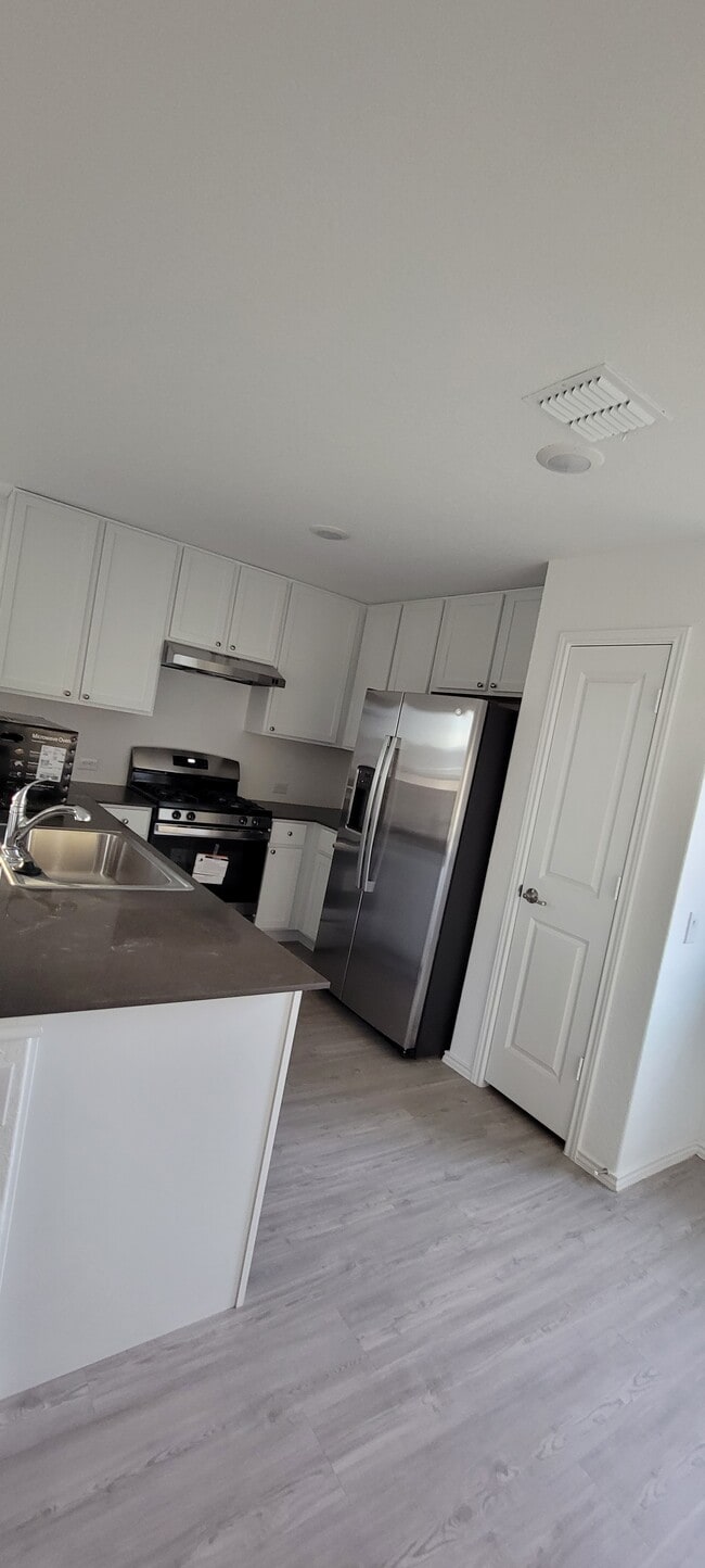 Photo - 10111 Kersey Ml