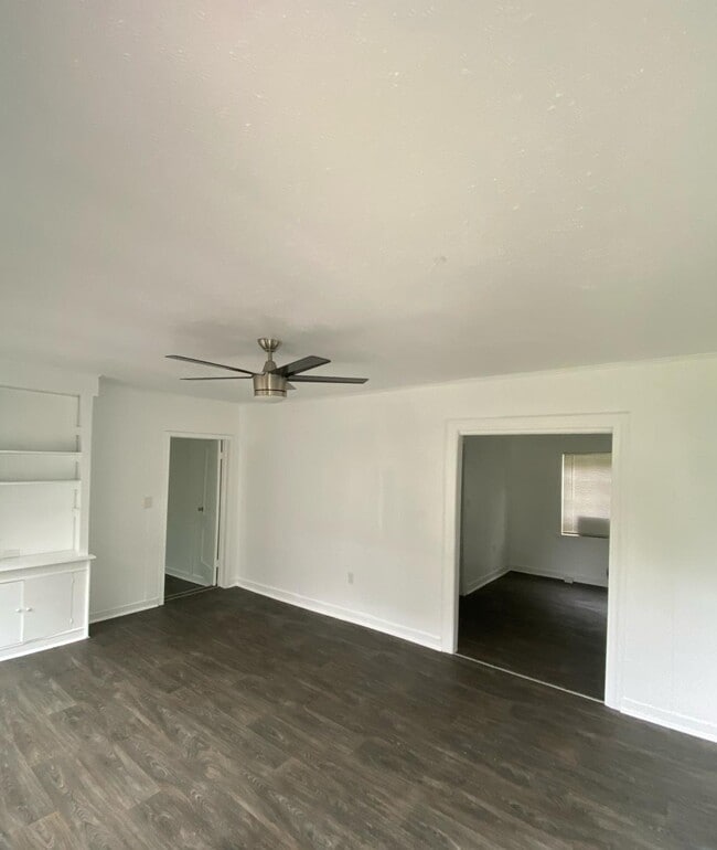 Photo - 1830 Westover St