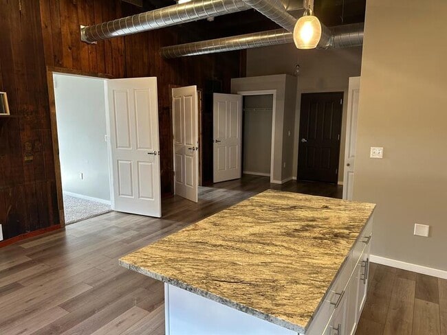 Photo - 116 N 5th St Unit 208