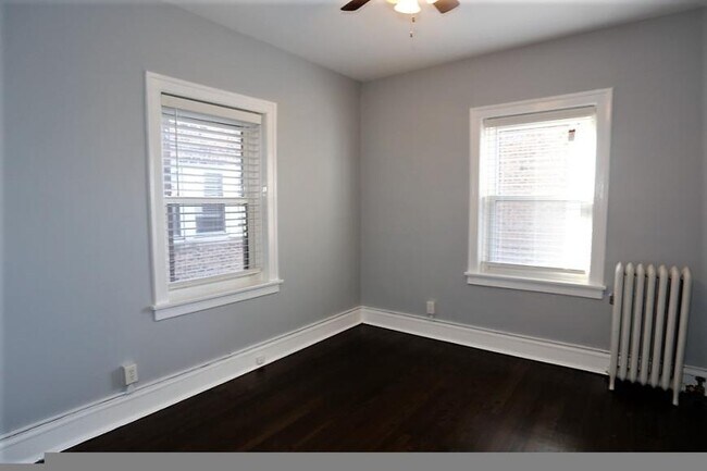 Photo - 1 bedroom in Chicago IL 60640 Unit 3