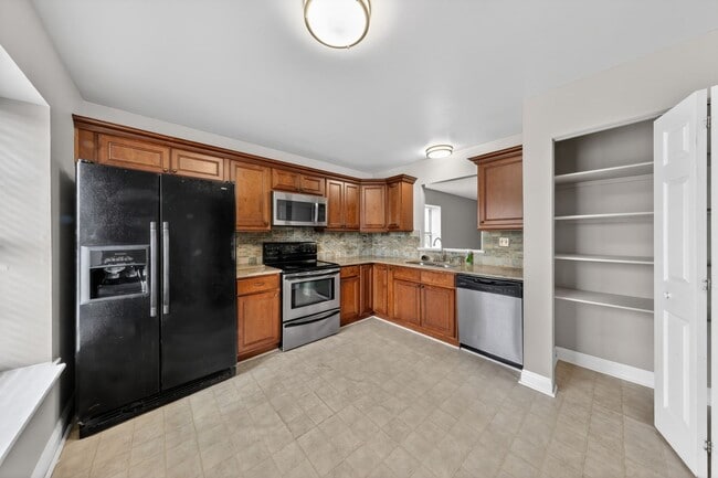 Photo - 1022 Old Forge Rd