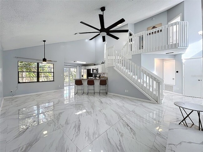 Photo - 622 Anhinga Rd