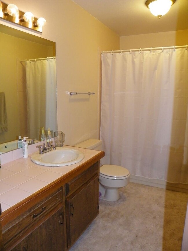 Photo - 1711 E Palmer Dr